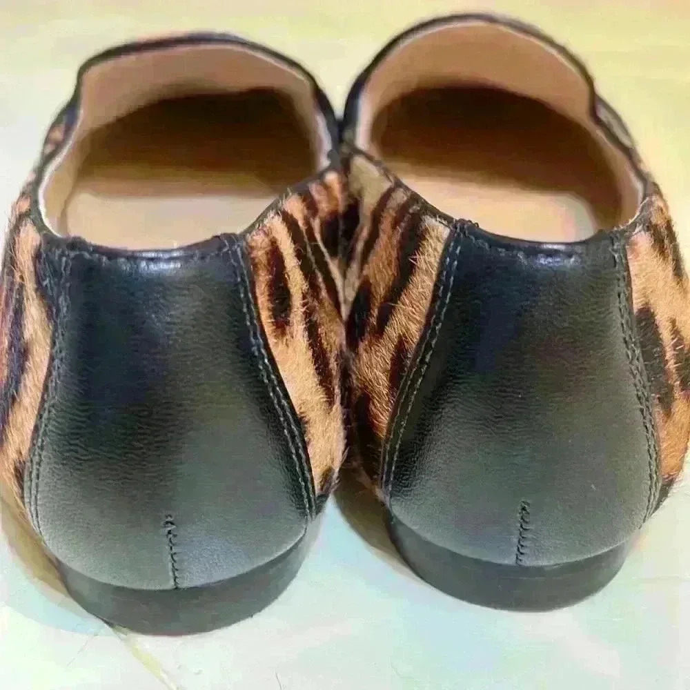 TALBOTS LEOPARD FLATS size 8 M - Picture 2 of 4